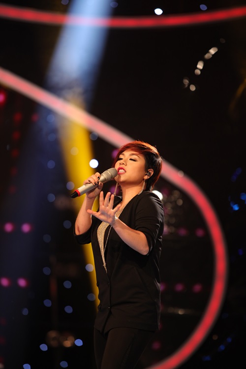 Vietnam Idol 2015 tập 8: Trọng Hiếu 'cởi áo' khiến giám khảo phát cuồng 6